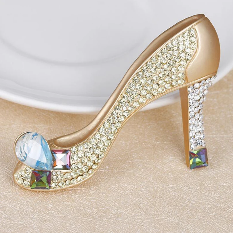 Crystal High Heel Shoes Brooches Women Weddings Jewelry Rhinestones Broches Scarf Buckle Collar Hijab Pin Up Broach XZ266
Crystal High Heel Shoes Brooches Women Weddings Jewelry Rhinestones Broches Scarf Buckle Collar Hijab Pin Up Broach XZ266