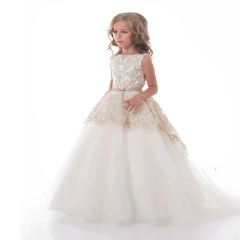 Stylish Flower Girl Dress With Champagne Lace and Appliques Sleeveless O-collar Layered For Girls First Communion Dresses
Stylish Flower Girl Dress With Champagne Lace and Appliques Sleeveless O-collar Layered For Girls First Communion Dresses