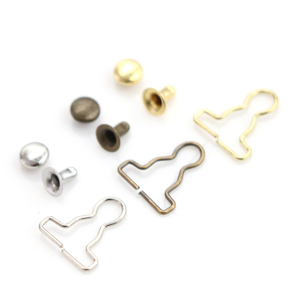 20pcs/lot Mini 9mm Doll Clothes DIY Metal Buckle fit for 1/6 BJD Blyth dolls Pullip Doll Accessories
20pcs/lot Mini 9mm Doll Clothes DIY Metal Buckle fit for 1/6 BJD Blyth dolls Pullip Doll Accessories