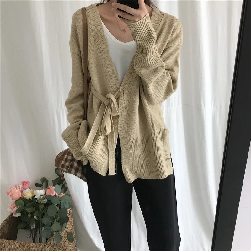 2 colors 2018 autumn and winter Korean style solid color loose thicking lace up sweater knitted cardigans womens (C9131)
2 colors 2018 autumn and winter Korean style solid color loose thicking lace up sweater knitted cardigans womens (C9131)