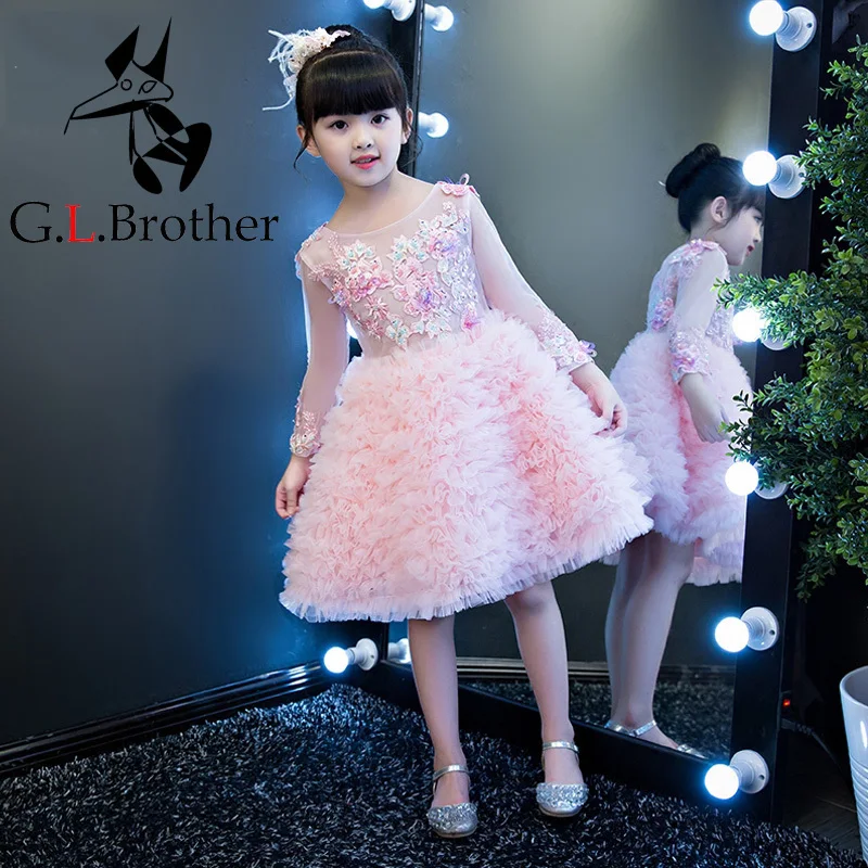 Embroidery Children's Ball Gown Dress 2018 New Princess Girls Wedding Gowns Lace Up Communion Party Dresses Banquet Clothes F588
Embroidery Children's Ball Gown Dress 2018 New Princess Girls Wedding Gowns Lace Up Communion Party Dresses Banquet Clothes F588