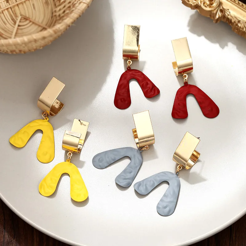 Simple Modern Women's Earrings Grey Yellow Red Earrings Temperament Women Drop Earrings Korean Style Fashion Jewelry Pendientes
Simple Modern Women's Earrings Grey Yellow Red Earrings Temperament Women Drop Earrings Korean Style Fashion Jewelry Pendientes