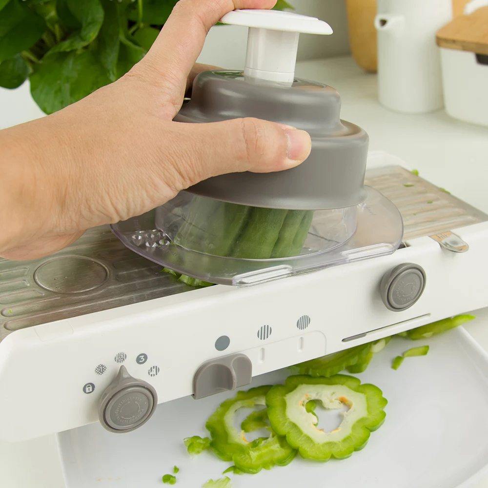 Kitchen Tools Vegetable Cutter with 304 Stainless Steel Blades Mandoline Slicer Professional Grater Vegetable Shredders Tools
Kitchen Tools Vegetable Cutter with 304 Stainless Steel Blades Mandoline Slicer Professional Grater Vegetable Shredders Tools
