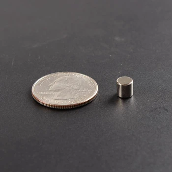 NdFeB strong cylinder magnet,Permanent neodynium magnet sheet,super fridge magnet,Grade N35 and nickle plating,D6X6mm 50pcs/lot
NdFeB strong cylinder magnet,Permanent neodynium magnet sheet,super fridge magnet,Grade N35 and nickle plating,D6X6mm 50pcs/lot