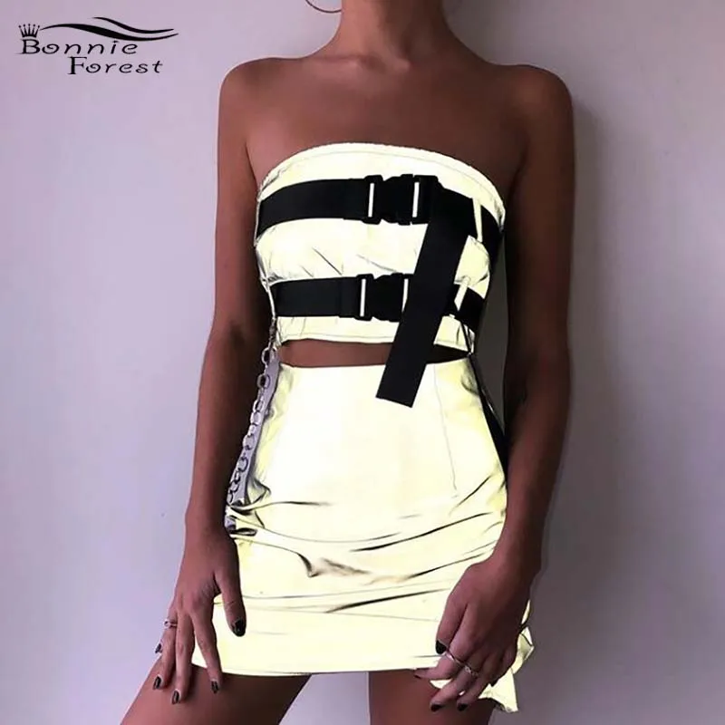 Bonnie Forest Women Reflective Sporty Mini Dress Sexy Strapless Reflective Bunkle Dress Two Pieces Night Out Outfits Clubwears
Bonnie Forest Women Reflective Sporty Mini Dress Sexy Strapless Reflective Bunkle Dress Two Pieces Night Out Outfits Clubwears