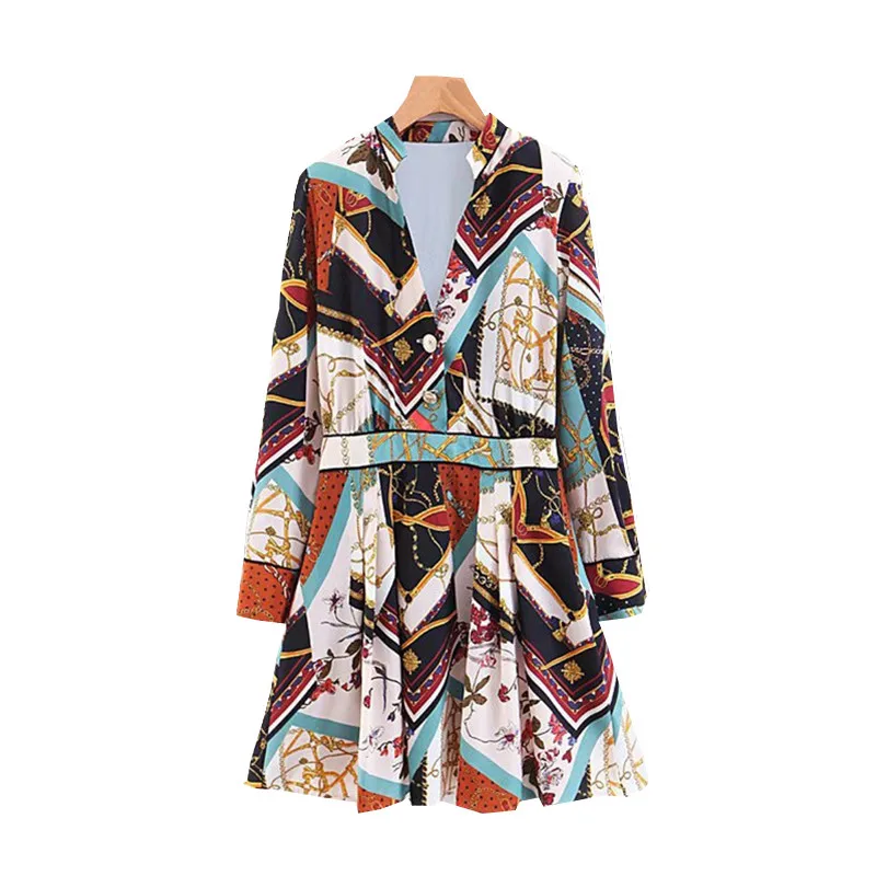 Women Chain Print Pleated Mini Dress V Neck Short Dress Button Design Ladies Elegant Casual Dresses Chic Vestidos Robe femme
Women Chain Print Pleated Mini Dress V Neck Short Dress Button Design Ladies Elegant Casual Dresses Chic Vestidos Robe femme