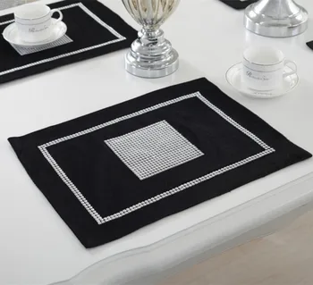 30X40CM Luxurious Velour with Diamond Table Mat /luxury upscale neoclassical Wedding Decor Napkin Placemats 2pcs/set
30X40CM Luxurious Velour with Diamond Table Mat /luxury upscale neoclassical Wedding Decor Napkin Placemats 2pcs/set