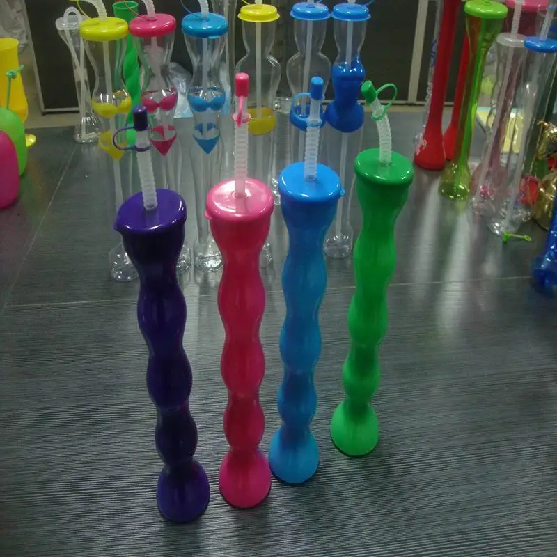 factory direct sales alien Novelty band creativity straw water bottle wave shape bending bottle 500ml
factory direct sales alien Novelty band creativity straw water bottle wave shape bending bottle 500ml