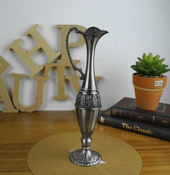European retro metal flowers vases for centerpieces for weddings Table top small vase Home decoration vase floor vases HP076
European retro metal flowers vases for centerpieces for weddings Table top small vase Home decoration vase floor vases HP076