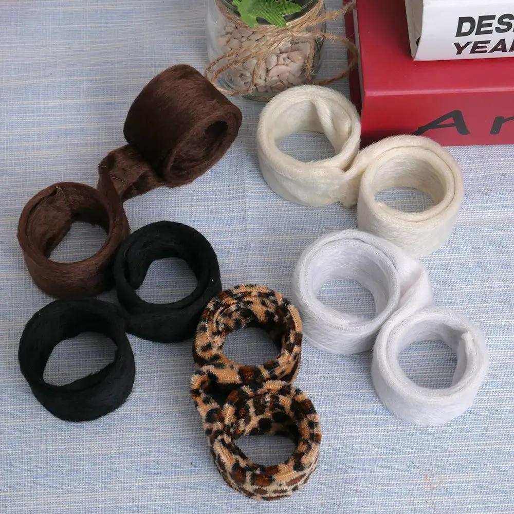 New Women DIY Hair Styling Bun Maker Donut Former Foam Fashion French Twist Tool Hair Accessories Free Shipping
New Women DIY Hair Styling Bun Maker Donut Former Foam Fashion French Twist Tool Hair Accessories Free Shipping