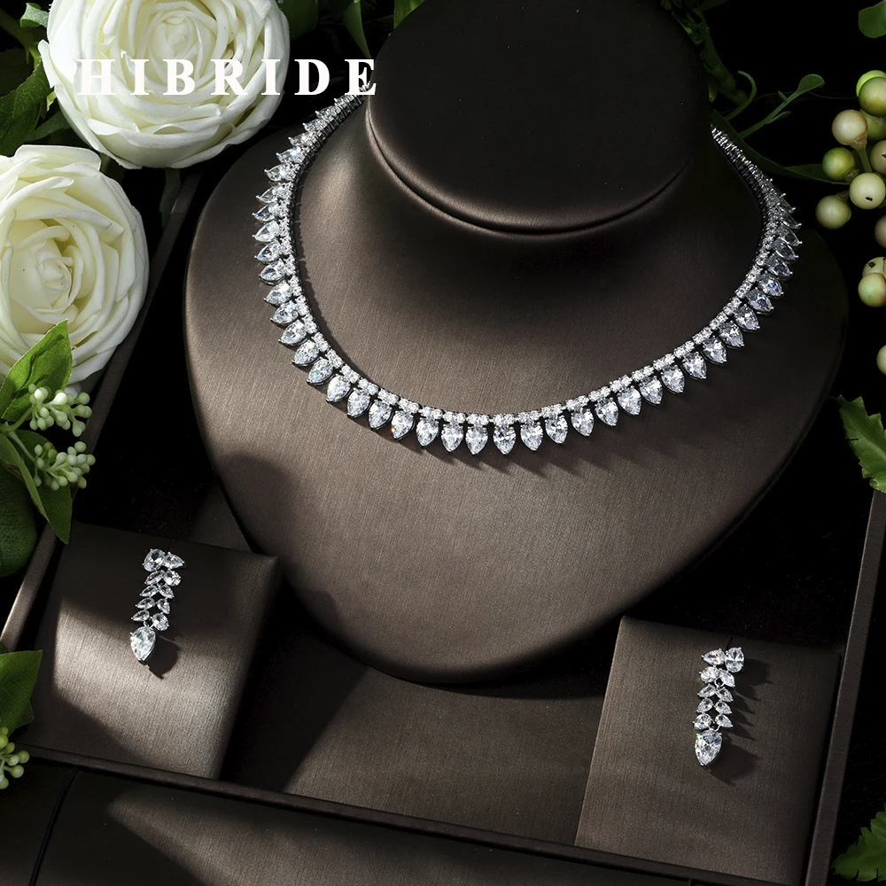 HIBRIDE Exclusive New Luxury Clear Bright CZ Water Drop Pendant White Gold-Color Charm Necklace for Women Bridal Weeding N-1011
HIBRIDE Exclusive New Luxury Clear Bright CZ Water Drop Pendant White Gold-Color Charm Necklace for Women Bridal Weeding N-1011