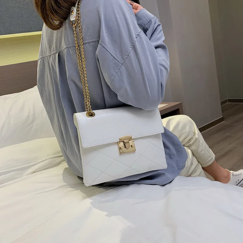 Brand Originality Design 2019 Summer Lingge Retro Bags Women Handbags Chain Messenger Bag Candy Macaron Color Women Shoulder Bag
Brand Originality Design 2019 Summer Lingge Retro Bags Women Handbags Chain Messenger Bag Candy Macaron Color Women Shoulder Bag