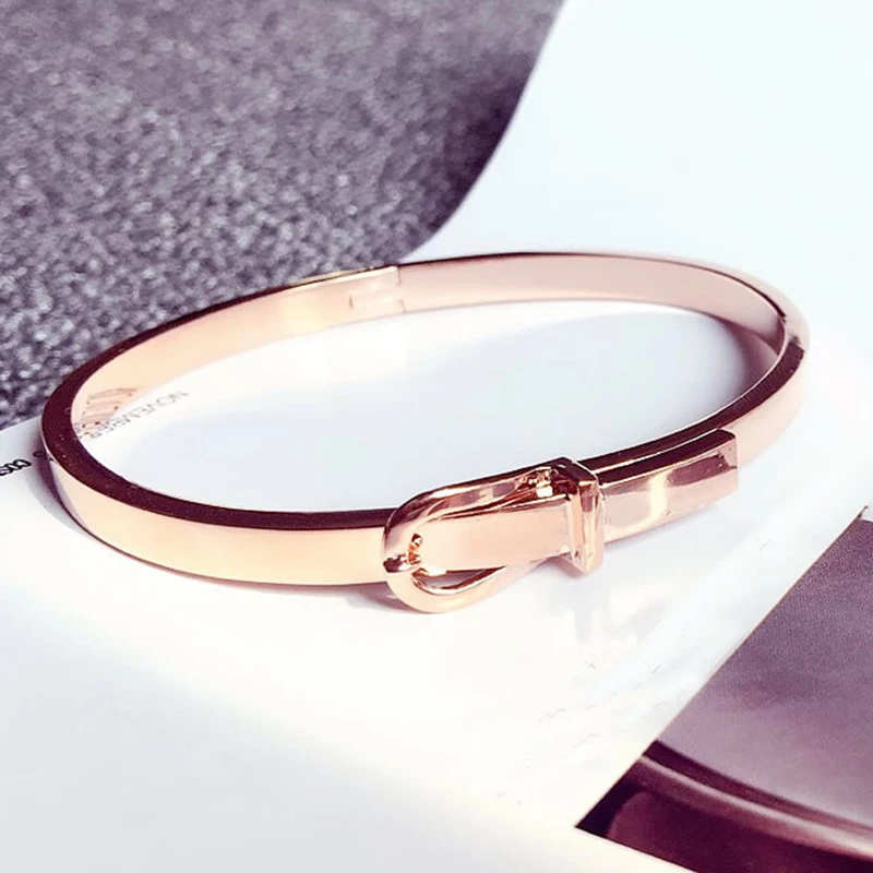 Fashion Expandable Wire Open Bangle Bracelet Manchette Women Girls Love Belt Cuff Bracelets Snap Button Stainless Steel Jewelry
Fashion Expandable Wire Open Bangle Bracelet Manchette Women Girls Love Belt Cuff Bracelets Snap Button Stainless Steel Jewelry
