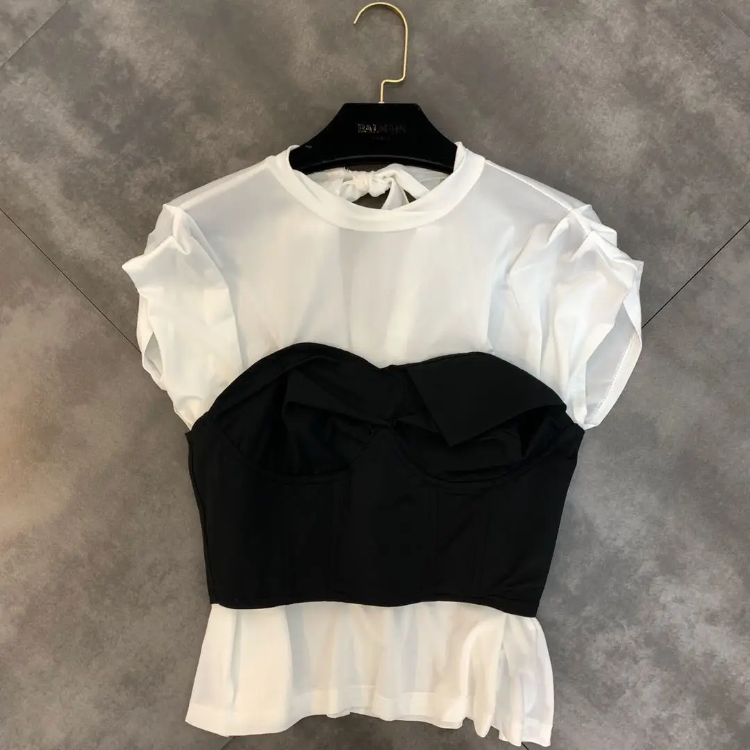 2019 summer new round neck short-sleeved black and white color matching tube top fake two small women T
2019 summer new round neck short-sleeved black and white color matching tube top fake two small women T