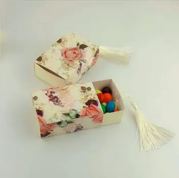 2018 new candy box creative drawer paper candy box, rose candy box,Wedding tassel candy box
2018 new candy box creative drawer paper candy box, rose candy box,Wedding tassel candy box