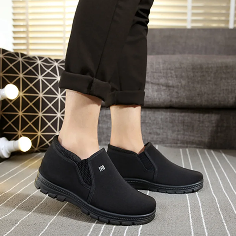 New Men Winter Shoes Solid Color Snow Boots Plush Inside Antiskid Bottom Keep Warm Waterproof winter Boots men Big size
New Men Winter Shoes Solid Color Snow Boots Plush Inside Antiskid Bottom Keep Warm Waterproof winter Boots men Big size
