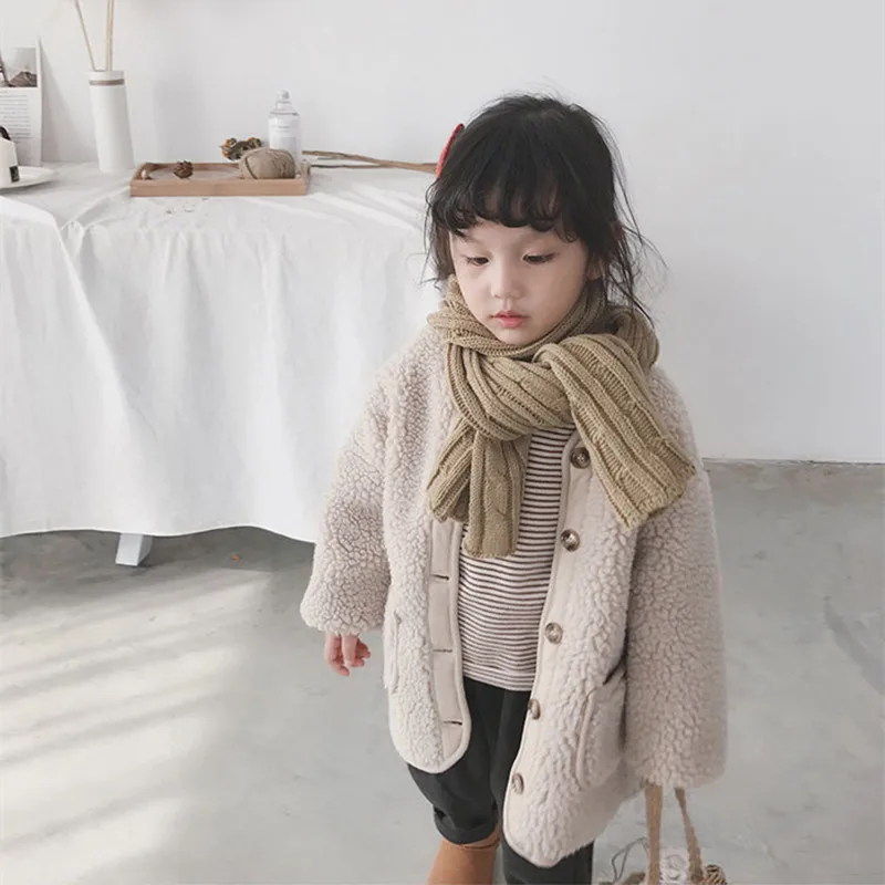 DFXD Girls Clothes 2018 Fashion Winter Children Girls Long Single-breasted Thick Plush Coat 1-8Years
DFXD Girls Clothes 2018 Fashion Winter Children Girls Long Single-breasted Thick Plush Coat 1-8Years