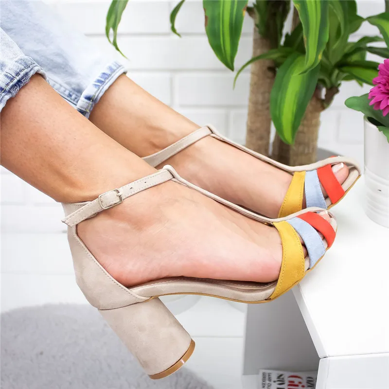 Ladies 2019 Torridity Heel Pumps Shoes Women Candy Rome Round Toe Sandals Thick Heel Shoes Zapatos De Mujer
Ladies 2019 Torridity Heel Pumps Shoes Women Candy Rome Round Toe Sandals Thick Heel Shoes Zapatos De Mujer