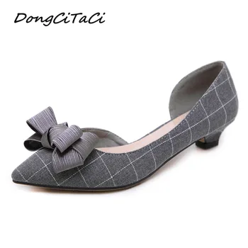 DongCiTaCi Autumn Women Retro Low Heels Shoes Woman Fashion Bow-knot Pointed Toe Side Hollow Sexy Party Wedding Pumps 35-42
DongCiTaCi Autumn Women Retro Low Heels Shoes Woman Fashion Bow-knot Pointed Toe Side Hollow Sexy Party Wedding Pumps 35-42