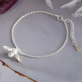 DIEERLAN New Designer Jewelry 925 Sterling Silver Bee Bracelets & Bangles Fashion Brand Honeybee Silver Bracelet For Women Girls
DIEERLAN New Designer Jewelry 925 Sterling Silver Bee Bracelets & Bangles Fashion Brand Honeybee Silver Bracelet For Women Girls