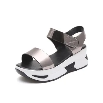 2019 Summer Women's Sandals Wild Tide Casual Platform Shoes Woman Fashion Beach Shoes Comfortable Student Female Wedges Sandals
2019 Summer Women's Sandals Wild Tide Casual Platform Shoes Woman Fashion Beach Shoes Comfortable Student Female Wedges Sandals