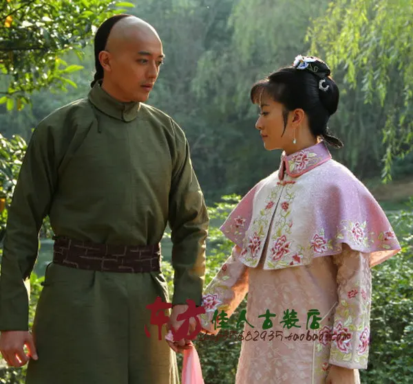 TV Play Love Story of the Qing Palace Qing Princess Costume with Embroidery XiaoYanzi Costume
TV Play Love Story of the Qing Palace Qing Princess Costume with Embroidery XiaoYanzi Costume
