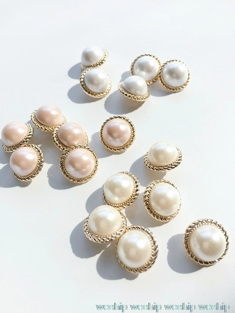 DIY high quality bling-bling Acrylic mini pearl round Button Coat button Clothing accessories size:15mm
DIY high quality bling-bling Acrylic mini pearl round Button Coat button Clothing accessories size:15mm