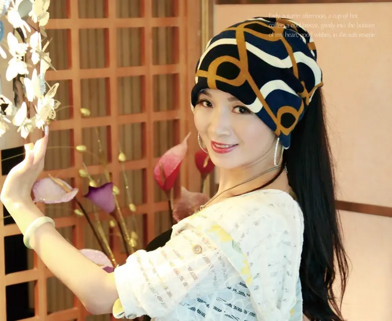 1PC Korean Version Of The New Women Circle Round Piles Cap Cover Headgear Double Warm Strip Spring &Autumn Skullies&Beanies
1PC Korean Version Of The New Women Circle Round Piles Cap Cover Headgear Double Warm Strip Spring &Autumn Skullies&Beanies