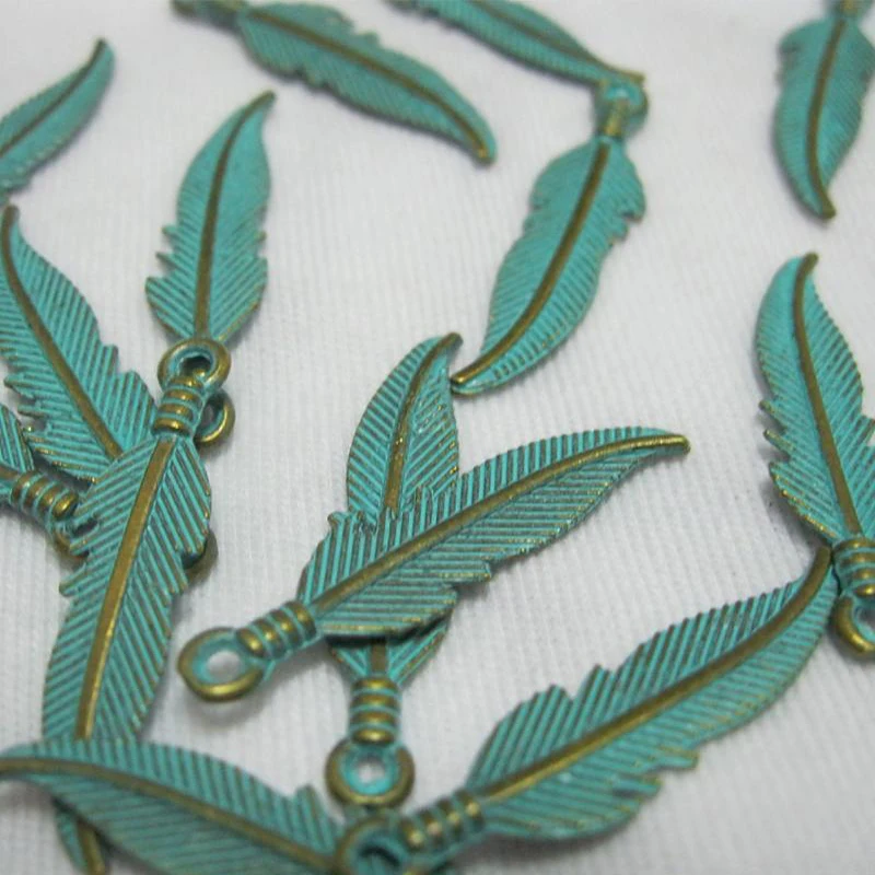 100pcs/lot 22x7MM Alloy Feather Jewelry Findings Beads For DIY Bracelet Necklace Verdigris Patina Jewelry Findings Components
100pcs/lot 22x7MM Alloy Feather Jewelry Findings Beads For DIY Bracelet Necklace Verdigris Patina Jewelry Findings Components