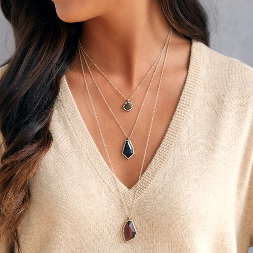 New Brand Three Layers Irregular Pendants Fashion Necklaces for Women 2017 Bijoux Femme Gift for friends
New Brand Three Layers Irregular Pendants Fashion Necklaces for Women 2017 Bijoux Femme Gift for friends