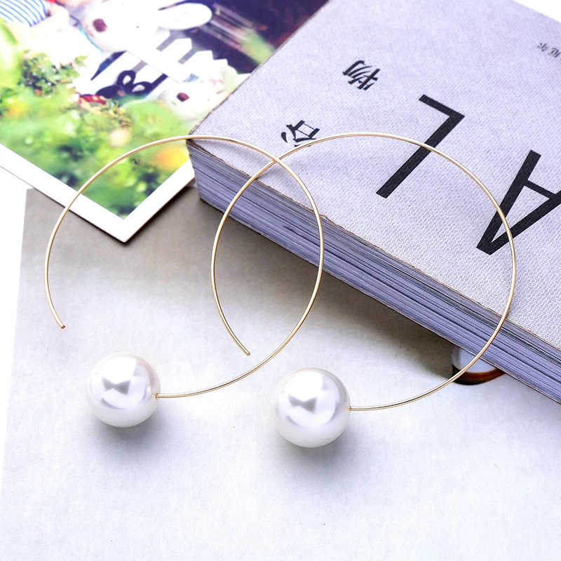 Classic Simple Gold Color Hoop Earrings Imitation Pearls Big Circle Earrings New Arrival Fashion Jewelry Accessory in box
Classic Simple Gold Color Hoop Earrings Imitation Pearls Big Circle Earrings New Arrival Fashion Jewelry Accessory in box