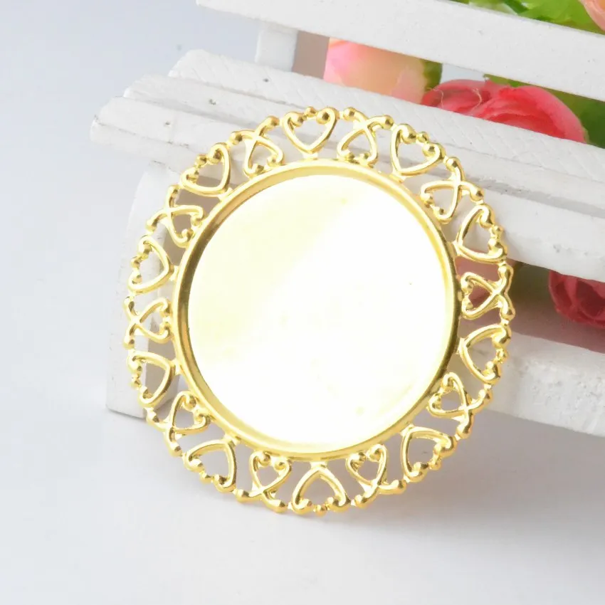 Free shipping 10Pcs Gold Filigree Cabochon Setting Wraps Connectors Crafts Decoration DIY Embellishments 50x50mm (35mm inside)
Free shipping 10Pcs Gold Filigree Cabochon Setting Wraps Connectors Crafts Decoration DIY Embellishments 50x50mm (35mm inside)