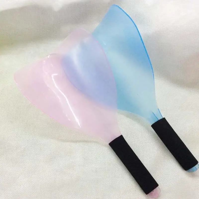 2Pcs Professional Hair Salon Hairspray Mask Face Spray Shield Plastic Face Protector Mask Shield Barber Hair Styling Tool
2Pcs Professional Hair Salon Hairspray Mask Face Spray Shield Plastic Face Protector Mask Shield Barber Hair Styling Tool