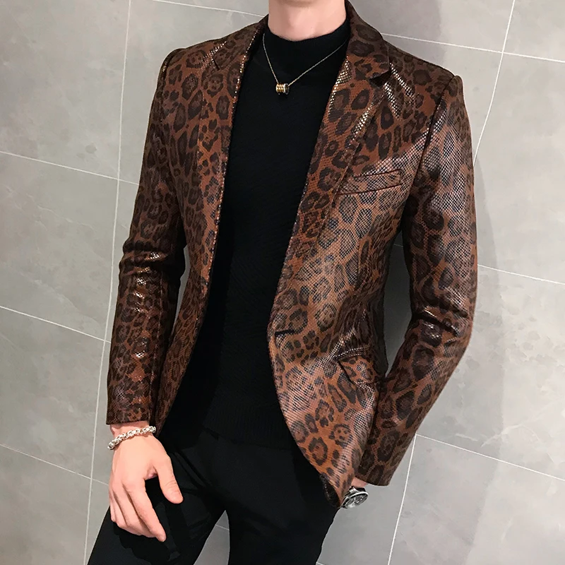 Leopard Print Blazers Mens Red Leopard Leather Blazers Mens Brown Stage Clothes for Male Singers Korean Style Mens Club Outfits
Leopard Print Blazers Mens Red Leopard Leather Blazers Mens Brown Stage Clothes for Male Singers Korean Style Mens Club Outfits
