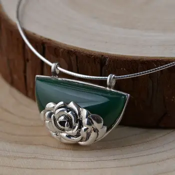 FNJ Rose Flower Pendant 925 Silver Natural Green Chalcedony Pure Original S925 Thai Silver Pendants Women for Jewelry Making
FNJ Rose Flower Pendant 925 Silver Natural Green Chalcedony Pure Original S925 Thai Silver Pendants Women for Jewelry Making