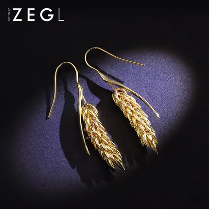 Golden wheat female Korean temperament long earrings European and American personality
Golden wheat female Korean temperament long earrings European and American personality