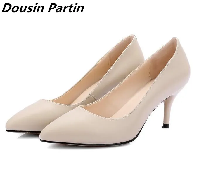 Dousin Partin 2018 fashion 3 colors smiple heels pointed toe ladies pumps shoes woman glaidtor style high heels for women shoes
Dousin Partin 2018 fashion 3 colors smiple heels pointed toe ladies pumps shoes woman glaidtor style high heels for women shoes