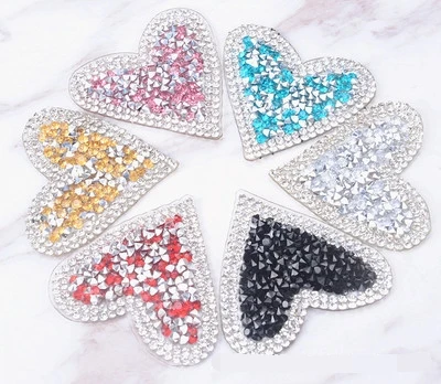 Cartoon Crystal Rhinestone Red Pink Love Heart Diamond Embroidered Sequin Patches for Clothing Iron on Clothes Fusible Patch DIY
Cartoon Crystal Rhinestone Red Pink Love Heart Diamond Embroidered Sequin Patches for Clothing Iron on Clothes Fusible Patch DIY
