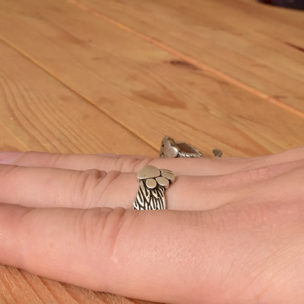 copper material paw wing rings