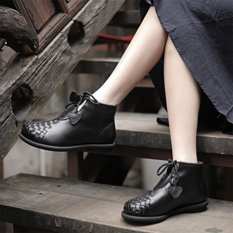 2019 VALLU New Ankle Boots Women Shoes Cow Suede Leather Lace Up Handmade Round Toes Vintage Lady Boots Female Footwear Shoes
2019 VALLU New Ankle Boots Women Shoes Cow Suede Leather Lace Up Handmade Round Toes Vintage Lady Boots Female Footwear Shoes