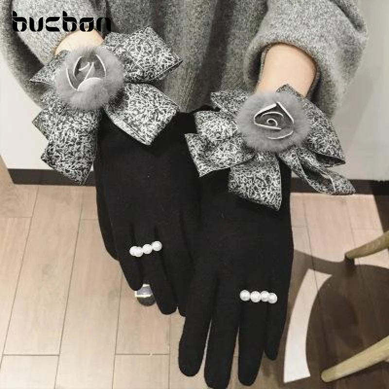 Image 2016 Autumn Winter Women Gloves Cashmere Wool Mittens Wrist Warmers Keep Warm Fur Female Rabbit Gloves Luvas Feminina ZS AGB311