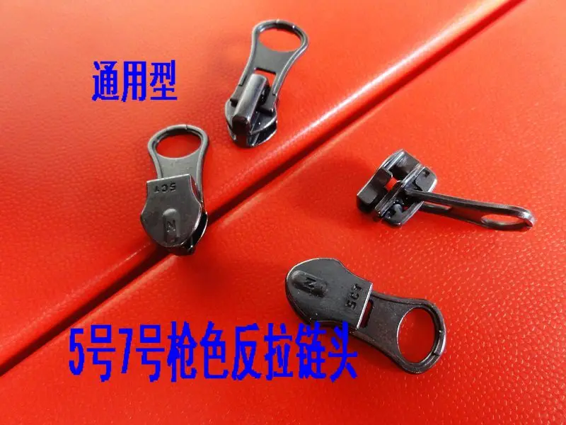 5# nylon waterproof zipper slider 30pcs/lot auto lock zipper head white black gun balck army green wet suit zipper slider 
5# nylon waterproof zipper slider 30pcs/lot auto lock zipper head white black gun balck army green wet suit zipper slider