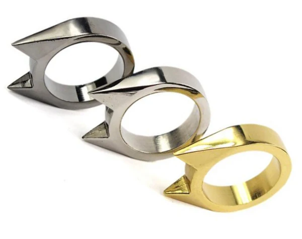 Women Lady Self defence Protect Weapon ring Window Breaker Finger Survival Fight Combat Outdoor Emergency EDC Tool
Women Lady Self defence Protect Weapon ring Window Breaker Finger Survival Fight Combat Outdoor Emergency EDC Tool
