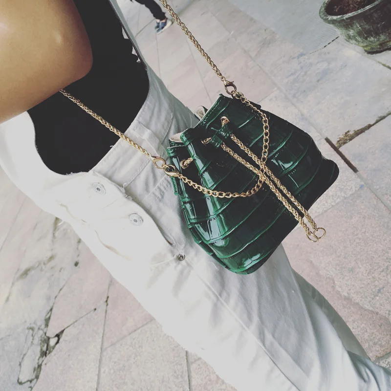 2019 new summer Crocodile Leather Mini bucket chain small bag shoulder messenger bag
2019 new summer Crocodile Leather Mini bucket chain small bag shoulder messenger bag