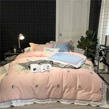 New 100% Egyptian Cotton Luxury Royal Bedding set pink Blue Queen King size Embroidery Quilt/Duvet cover Bedsheet set
New 100% Egyptian Cotton Luxury Royal Bedding set pink Blue Queen King size Embroidery Quilt/Duvet cover Bedsheet set