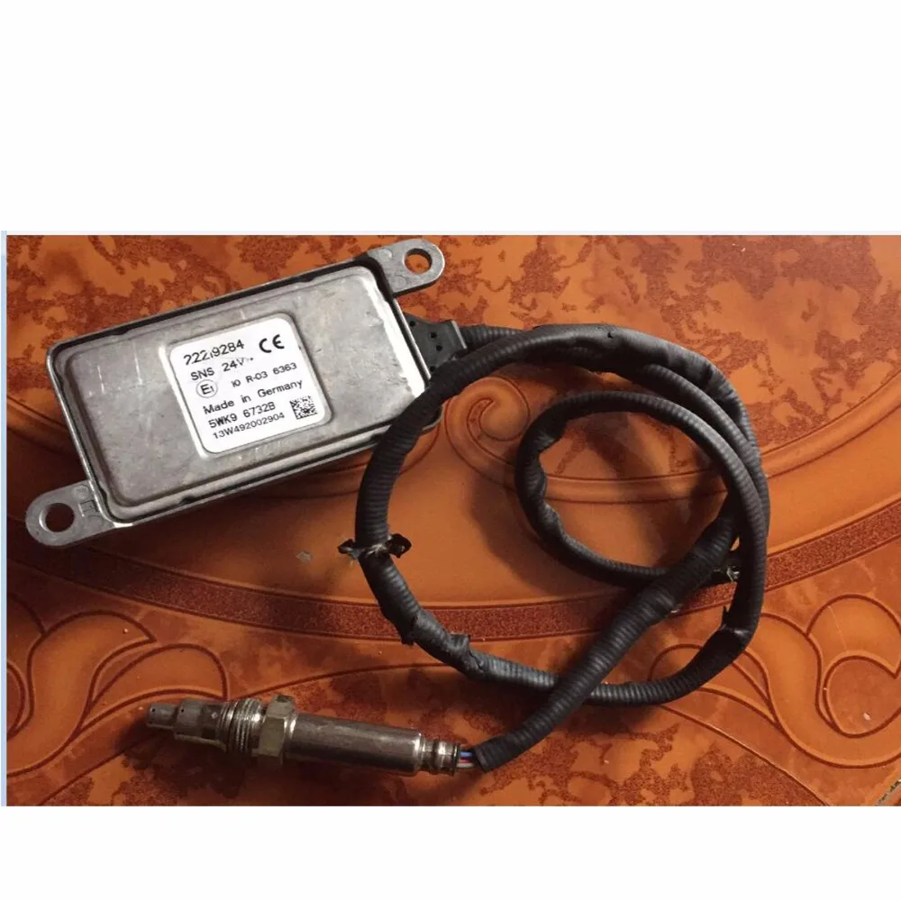 Nox Sensor Oxygen Sensor Lambda Sensor AIR FUEL RATIO SENSOR for Volvo 22219284
Nox Sensor Oxygen Sensor Lambda Sensor AIR FUEL RATIO SENSOR for Volvo 22219284