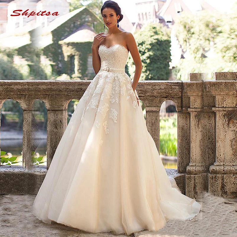 Sexy Lace Wedding Dresses Vintage A Line Plus Size Bride Bridal Weding Weeding Dresses Wedding Gowns 2019 
Sexy Lace Wedding Dresses Vintage A Line Plus Size Bride Bridal Weding Weeding Dresses Wedding Gowns 2019