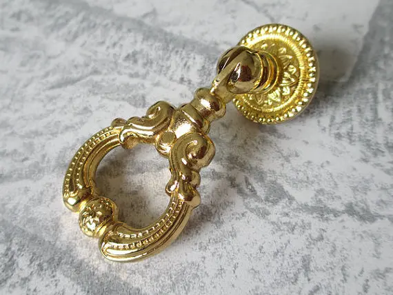 Dresser Drawer Pulls Handles Knobs Drop Pull Ring Gold / Kitchen Cabinet Knobs Handle Metal Vintage Furniture Hardware
Dresser Drawer Pulls Handles Knobs Drop Pull Ring Gold / Kitchen Cabinet Knobs Handle Metal Vintage Furniture Hardware