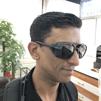 VEGA Eyewear Retro Steam Punk Sunglasses Women/Men Round Steampunk Vintage Sunglasses With Side Shields Steampunk Glasses 344
VEGA Eyewear Retro Steam Punk Sunglasses Women/Men Round Steampunk Vintage Sunglasses With Side Shields Steampunk Glasses 344