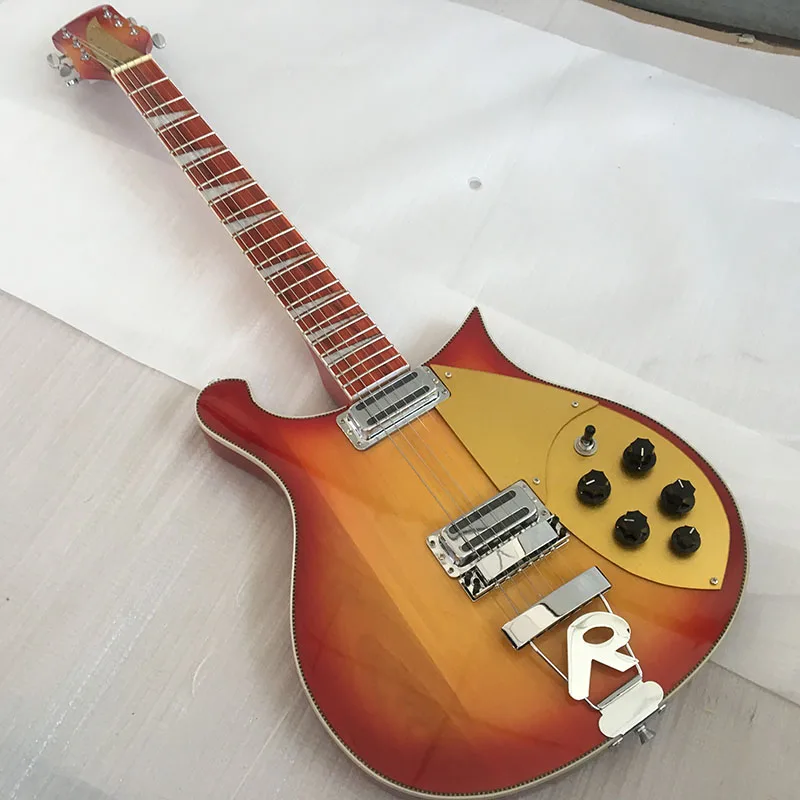2018 New Electric Guitar,rosewood fingerboard has the gloss of varnish on it,headstock 5 degrees,rich neck thru body!
2018 New Electric Guitar,rosewood fingerboard has the gloss of varnish on it,headstock 5 degrees,rich neck thru body!